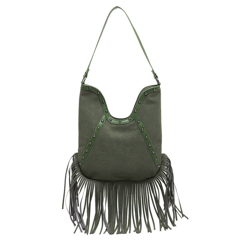 Large-Capacity Crossbody Tassel Boho Rivet Handbag