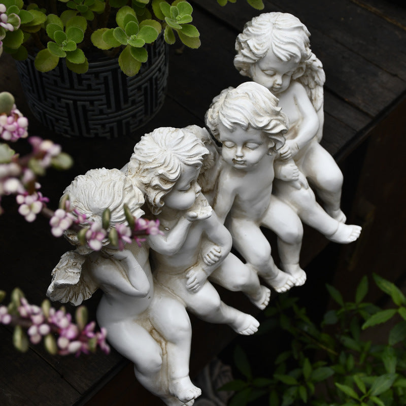Cherubs Figurine, Sculpture Handicraft