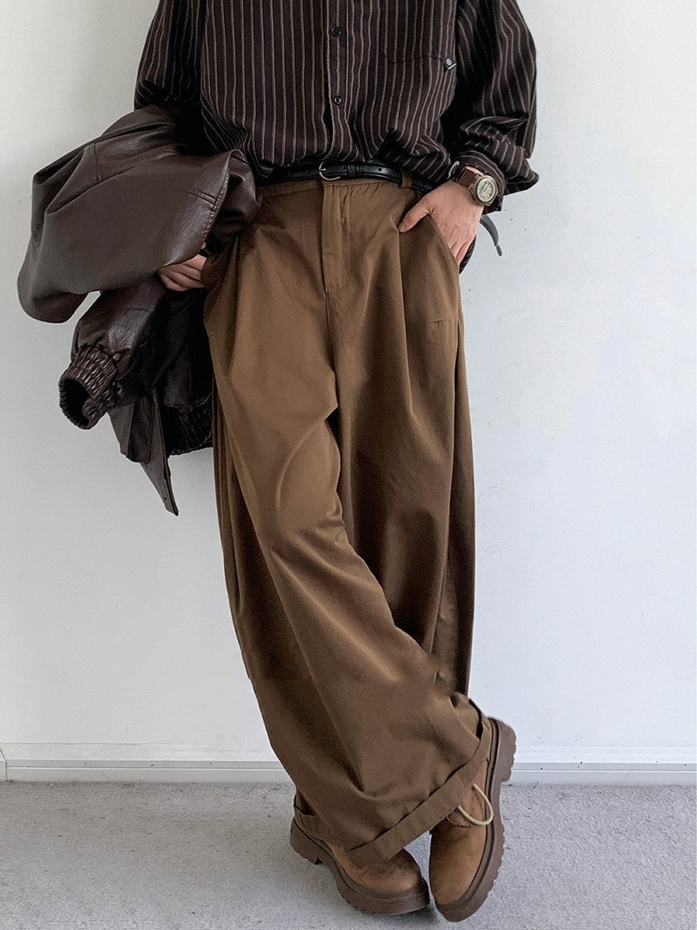 Vireous Very-Loose Style Men's Casual Trousers
