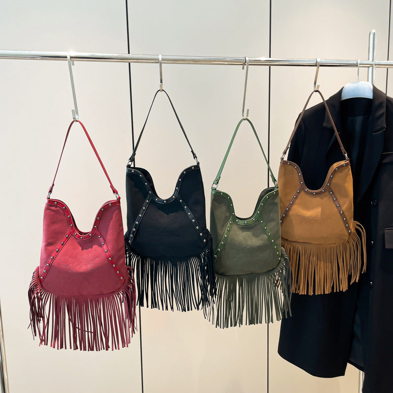 Large-Capacity Crossbody Tassel Boho Rivet Handbag