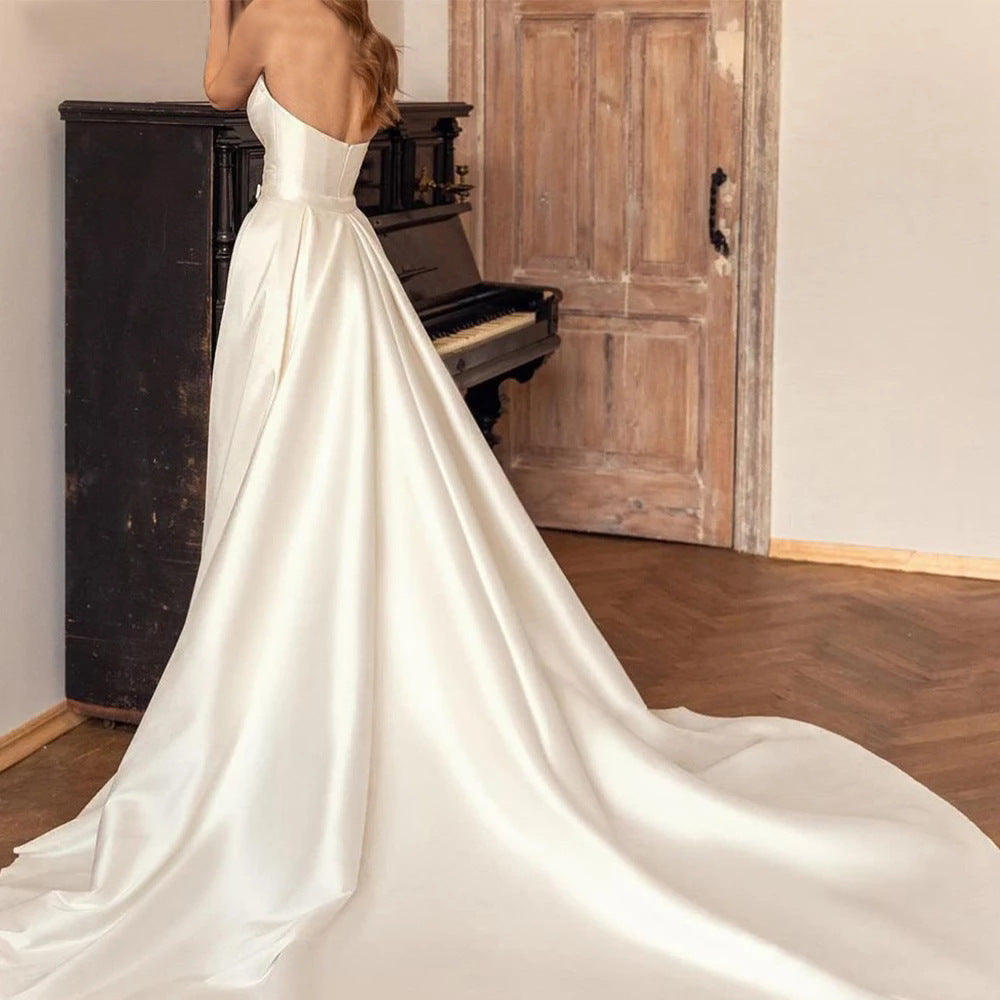 Satin Sheath Luxury Backless Dress with Two-Way Detachable Train