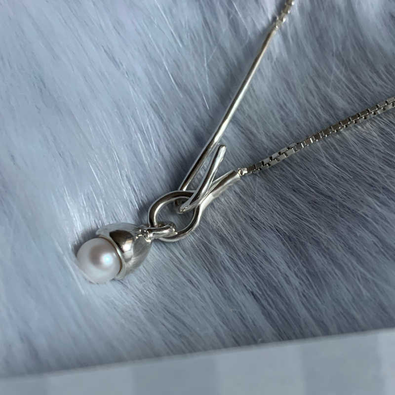 Simply Silver-Plated Pearl Drop Necklace, Classic