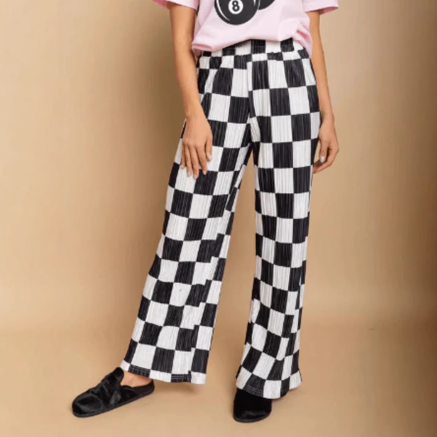 Avant Garde Minimalist Check-Print Pleated Women's Trousers