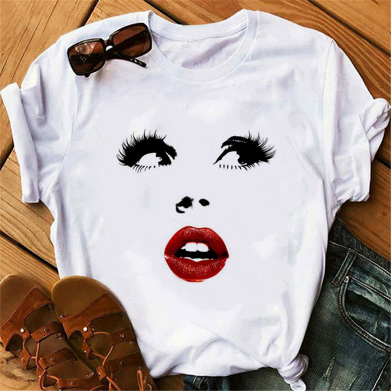 Lips and Lashes Design Women's Fashion T-Shirt