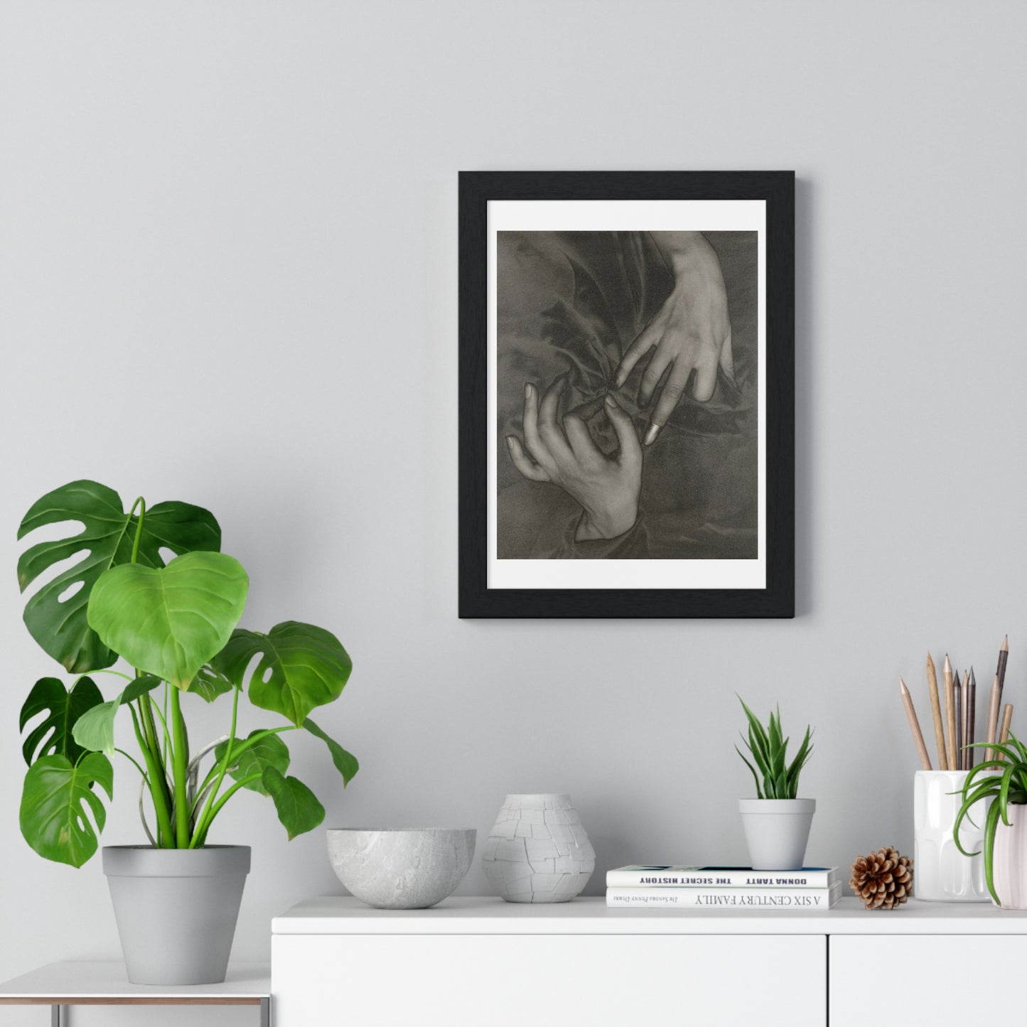 Georgia O’Keeffe Hands and Thimble (1919) by Alfred Stieglitz from the Original, Framed Art Print