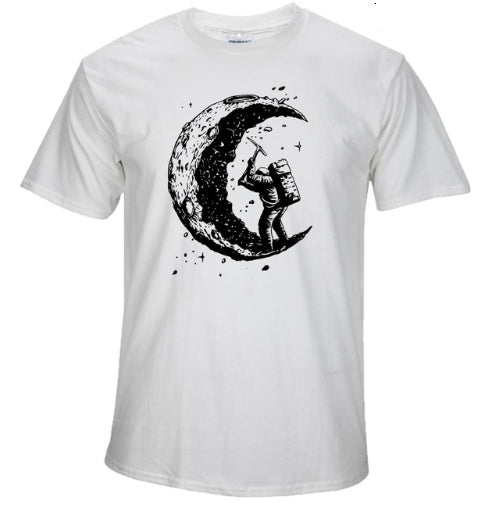 'Digging The Moon' Print T-Shirt