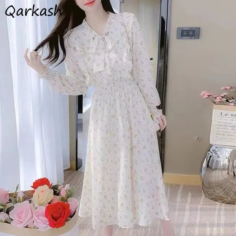 Qarkash Floral Dress Midi Bandage Design