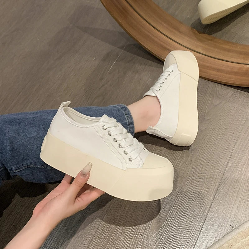 Women's Height Increasing Thick Bottom Fashion Sneakers