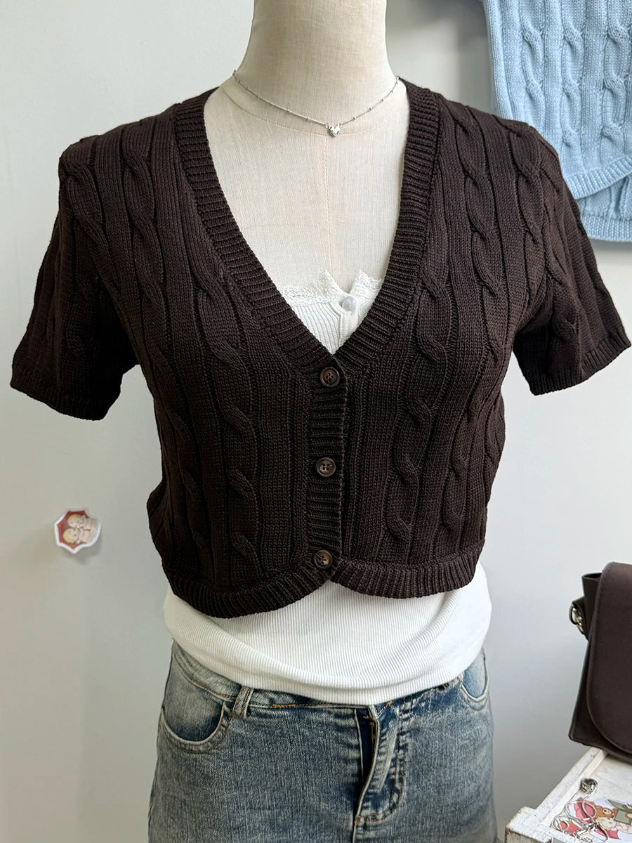 Vireous Cable-Knit Cropped Sweater, Multicolours
