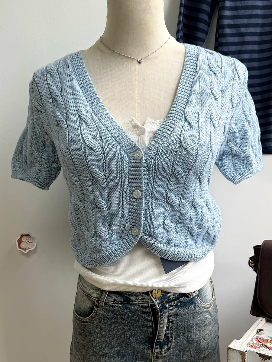 Vireous Cable-Knit Cropped Sweater, Multicolours