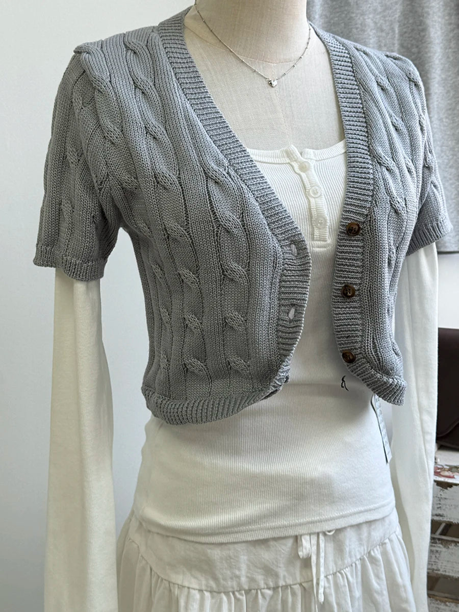 Vireous Cable-Knit Cropped Sweater, Multicolours