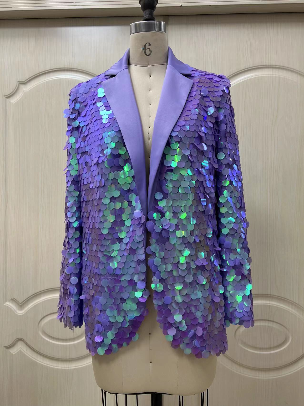 Loose Petal Sequins Women's Fashion Tuxedo, Glam Eveningwear