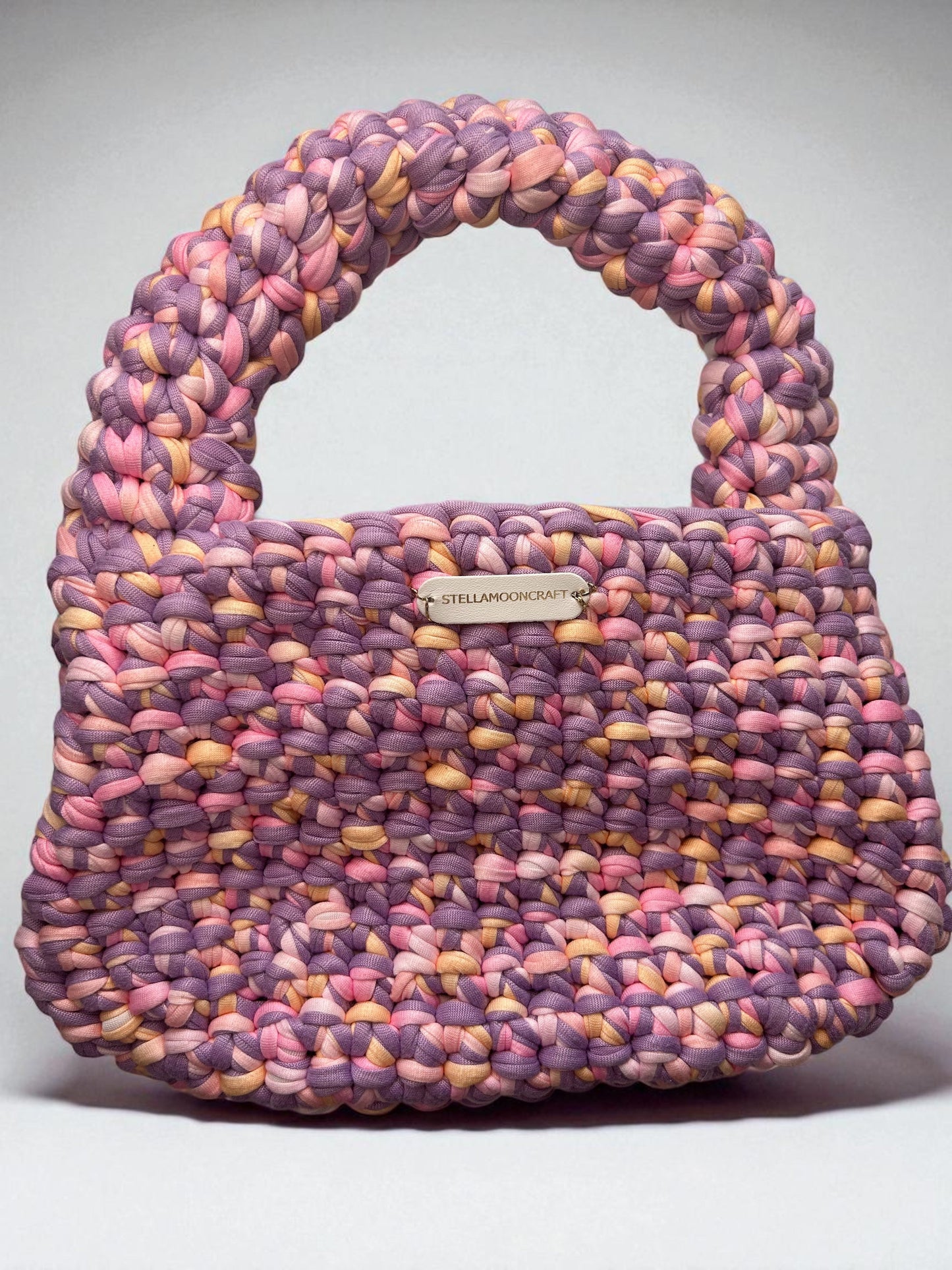 Chunky Handle Pink Crochet Loaf Handbag