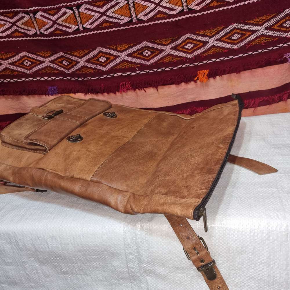 Sfarin Handmade Cowhide Leather Laptop Backpack
