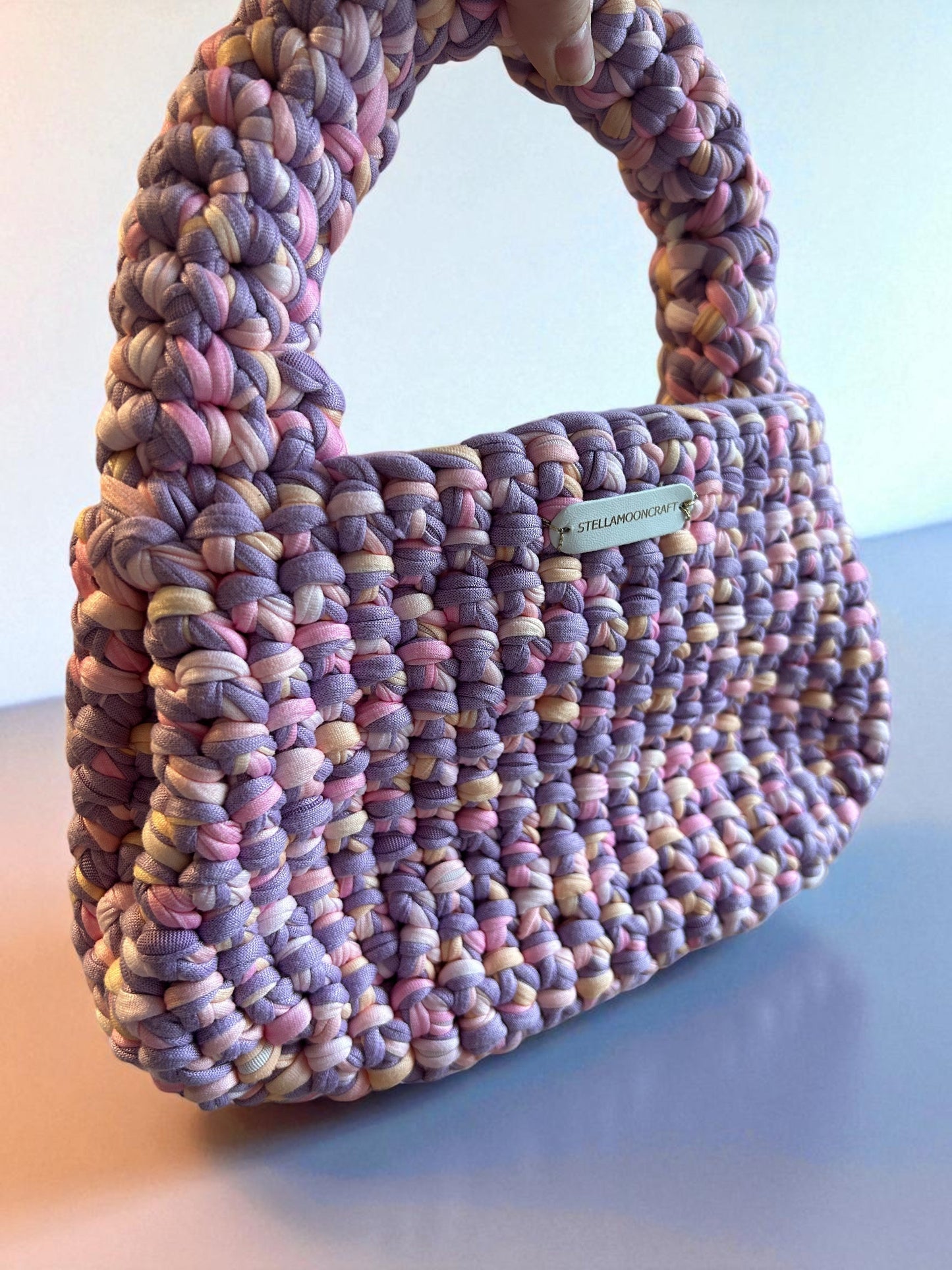 Chunky Handle Pink Crochet Loaf Handbag